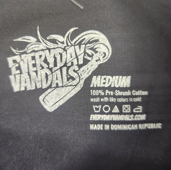 NWT Men's Satan University Everyday Vandals T-shirt - Picture 3 of 4